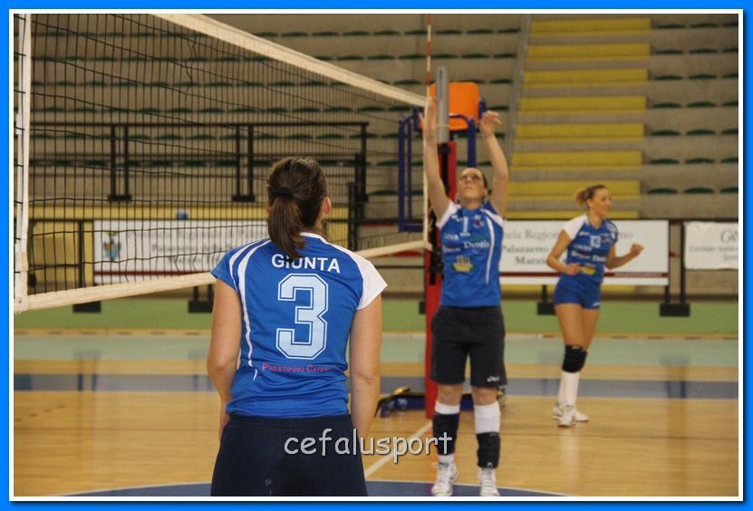 130120 volley 018_tn.jpg